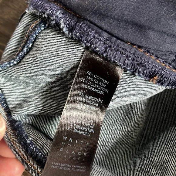 White House Black Market denim shorts 6 - Picture 5 of 7